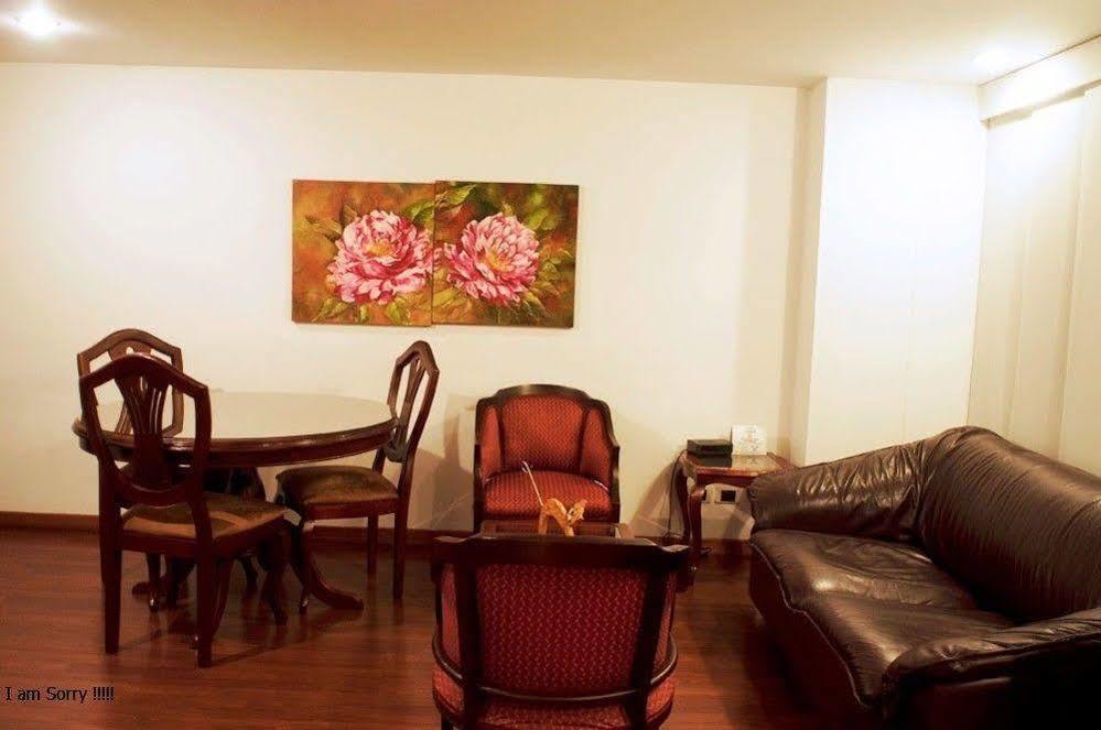 Apartaestudios Los Andes Богота Екстериор снимка